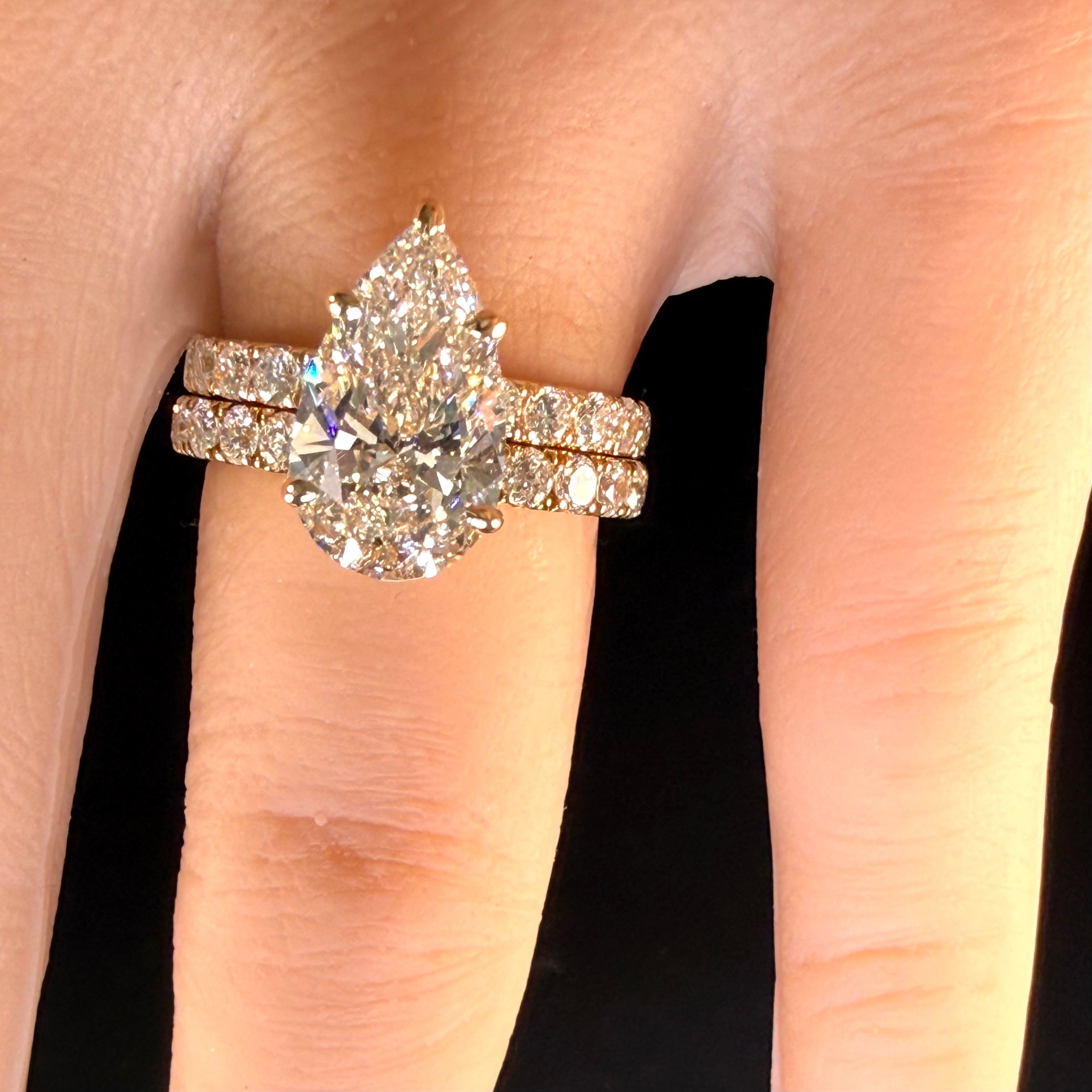 Pear Lab Grown Diamond Engagement Ring | 3.55ct IGI Certified | 14K Yellow Gold