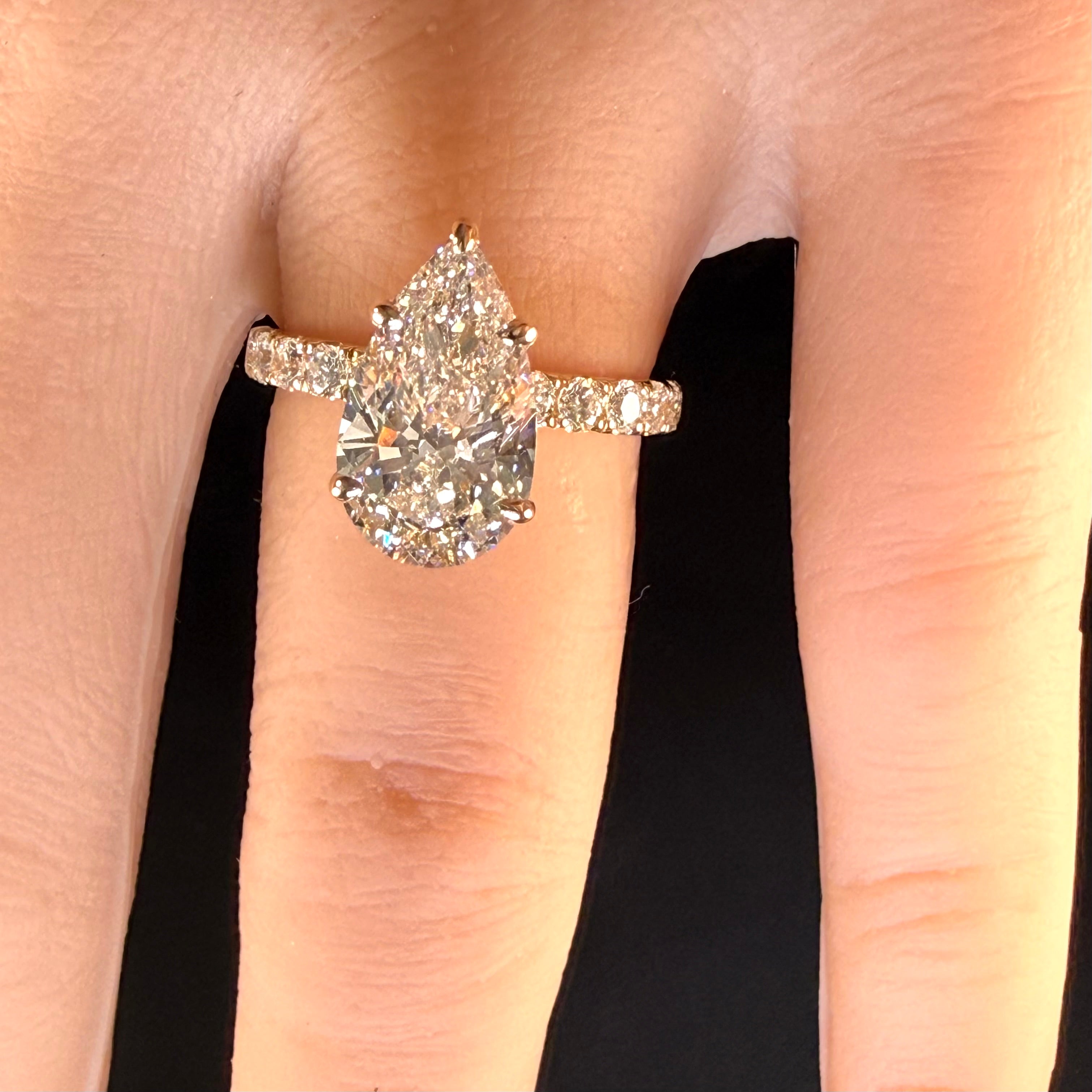 Pear Lab Grown Diamond Engagement Ring | 3.55ct IGI Certified | 14K Yellow Gold