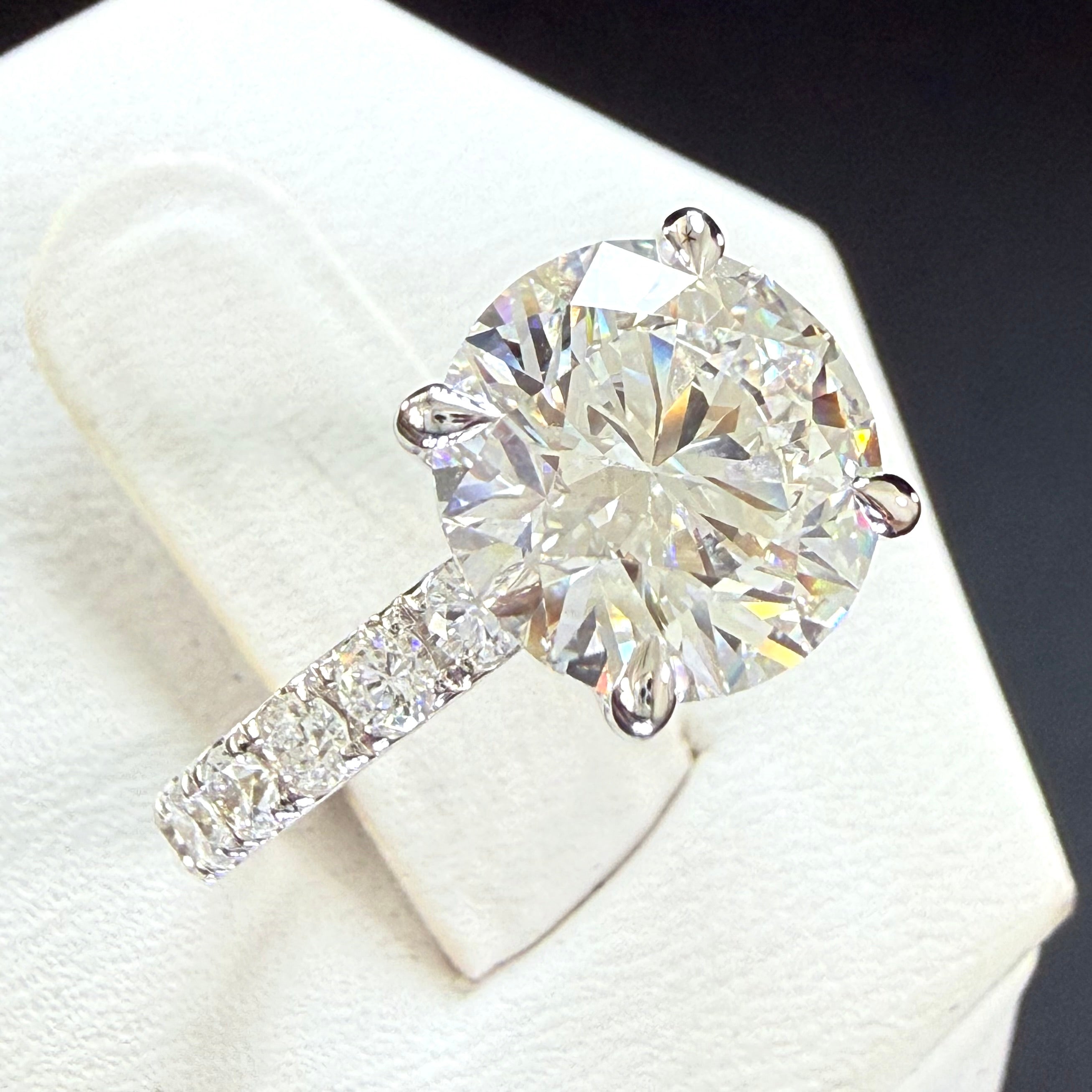 Round Lab Grown Diamond Engagement Ring | 3ct IGI Certified | 14K White Gold