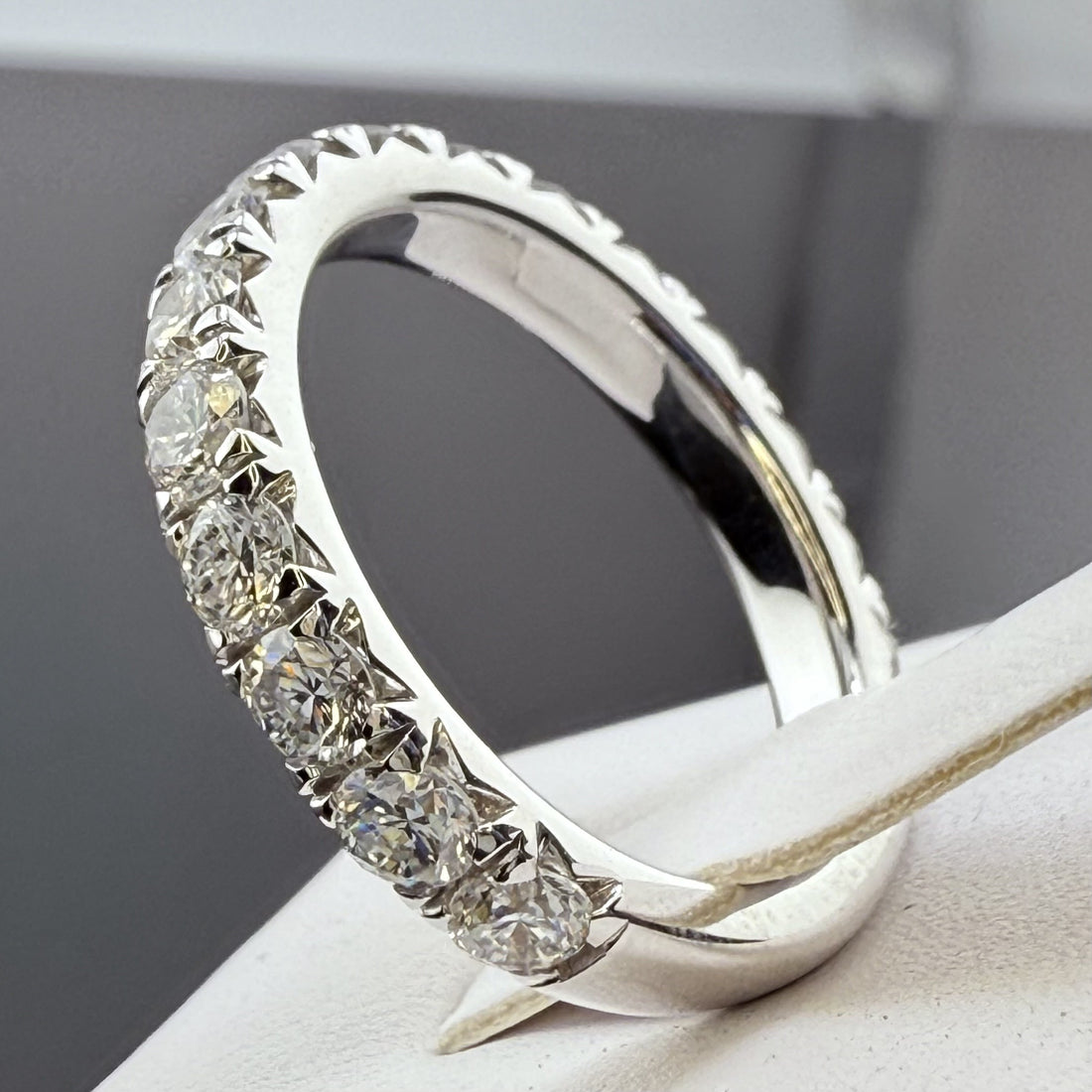 Round Diamond French Pavé Wedding Band | 1.75cttw | 14K White Gold 3mm