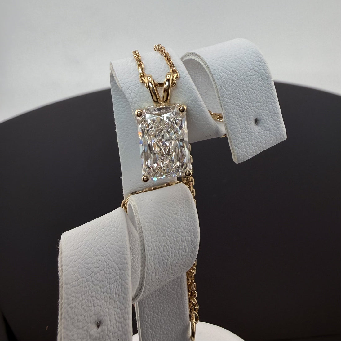 Radiant Cut Lab Grown Diamond Pendant Necklace | 3ct IGI Certified | 14K Yellow Gold 16"