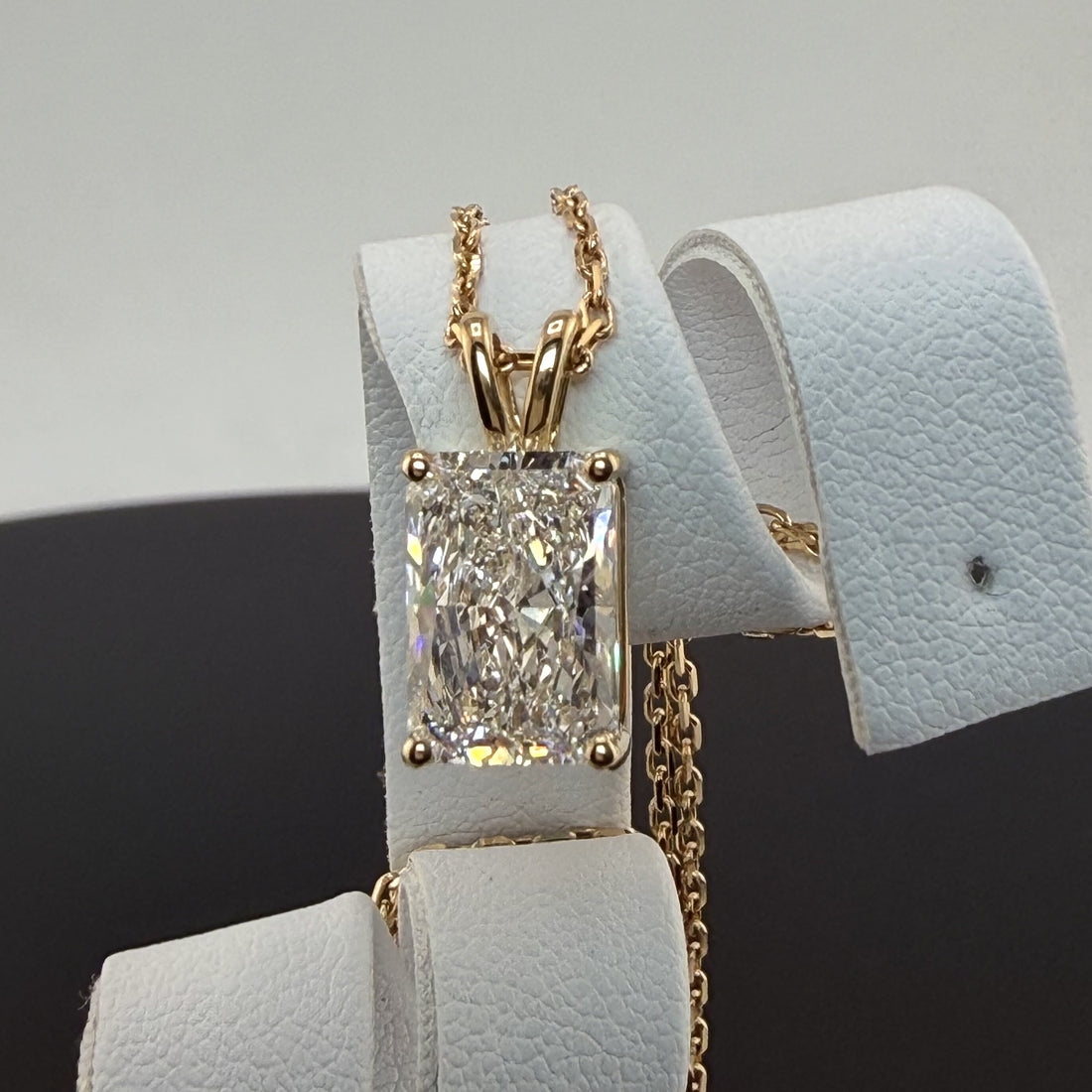 Radiant Cut Lab Grown Diamond Pendant Necklace | 3ct IGI Certified | 14K Yellow Gold 16"