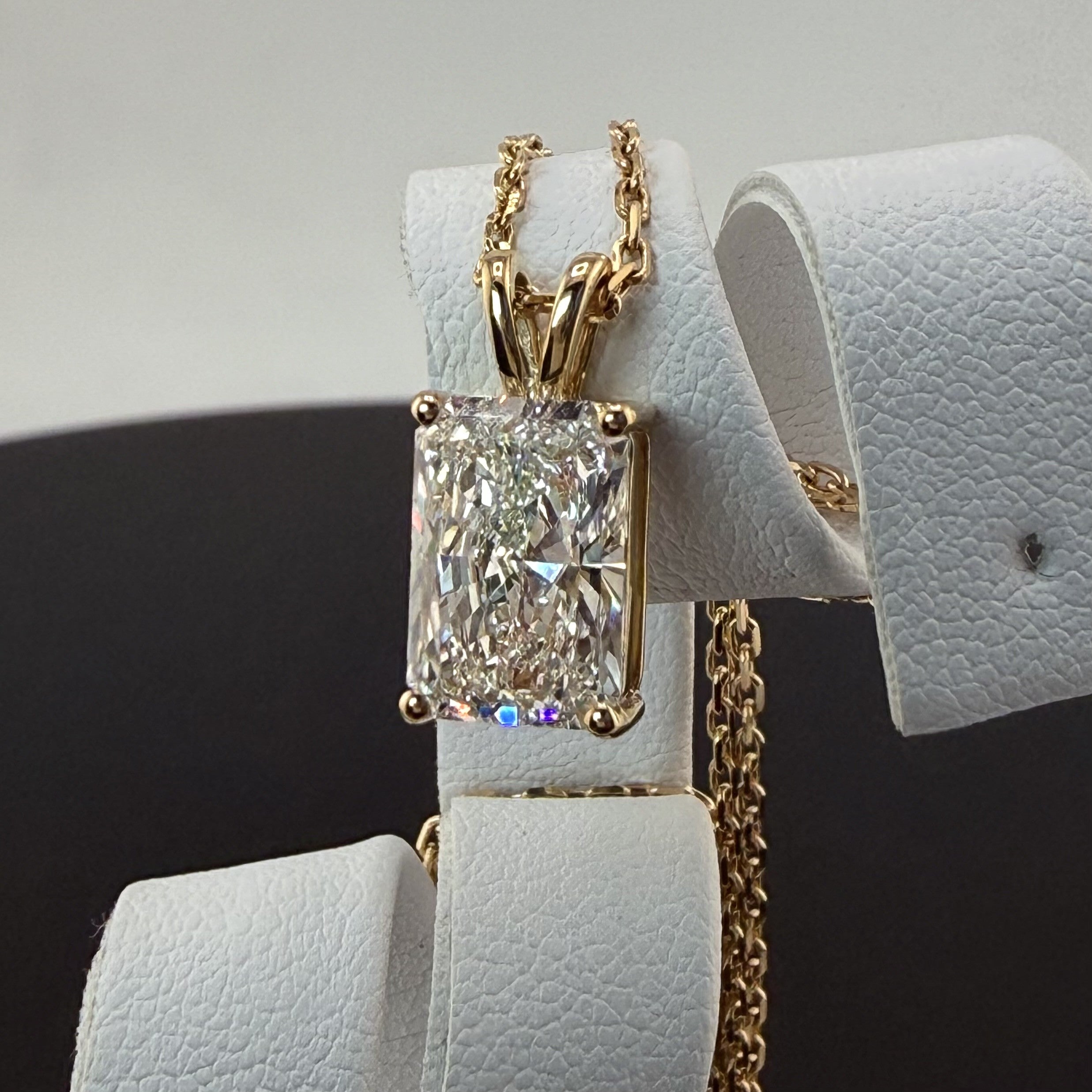 Radiant Cut Lab Grown Diamond Pendant Necklace | 3ct IGI Certified | 14K Yellow Gold 16"