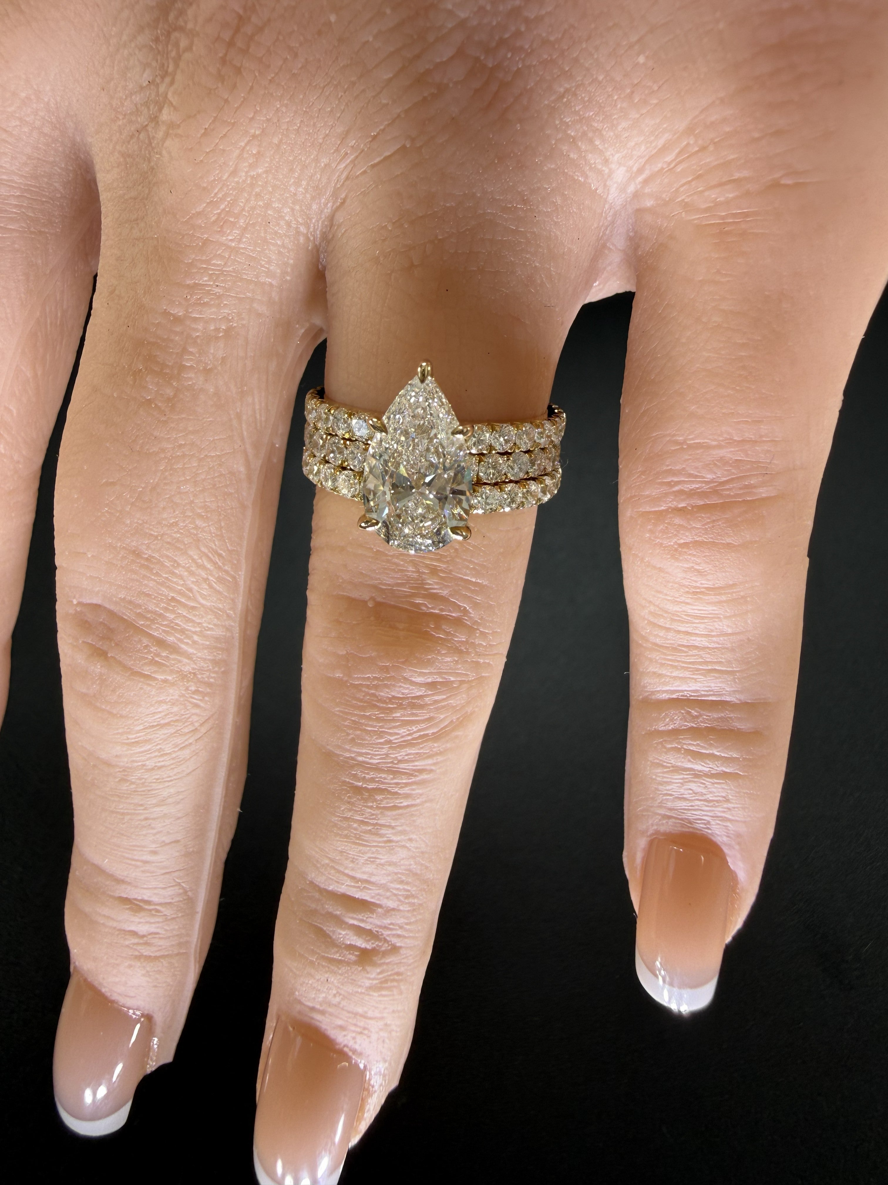 Pear Lab Grown Diamond Engagement Ring | 2ct IGI Certified | 14K Yellow Gold