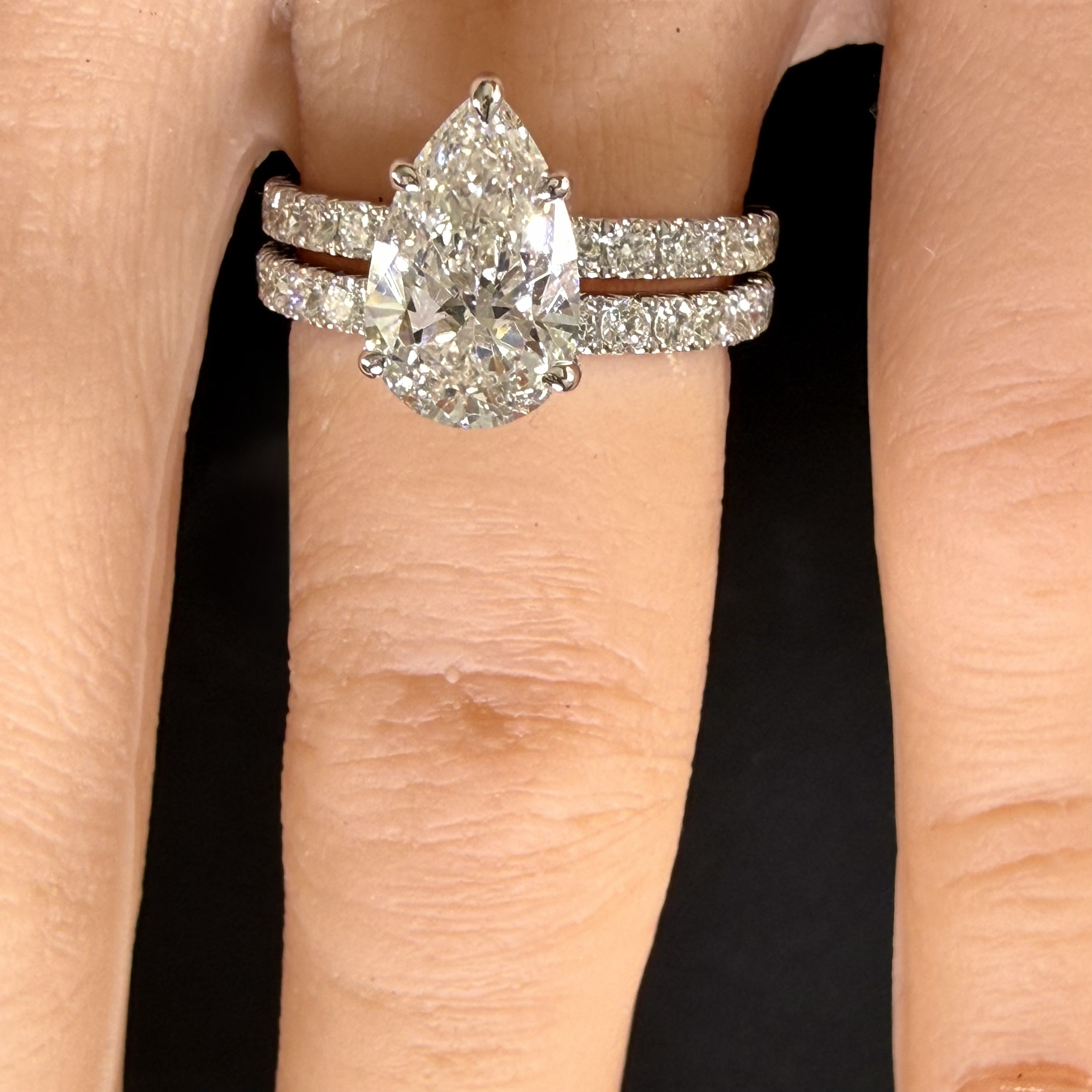 Pear Lab Grown Diamond Engagement Ring | 2.75ct IGI Certified | 14K White Gold