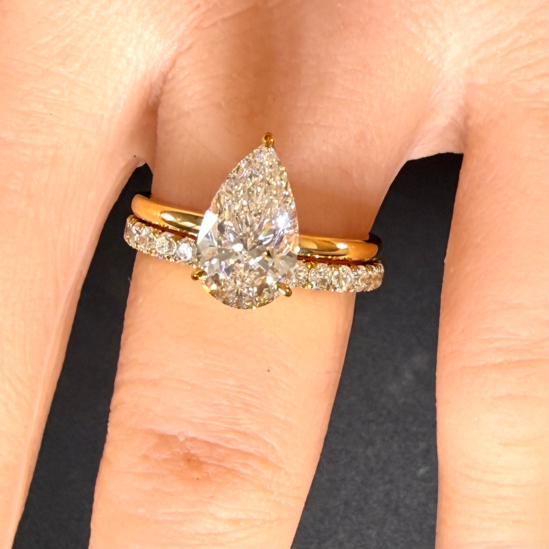 Pear Lab Grown Diamond Engagement Ring | 1.5ct IGI Certified | 14K Yellow Gold