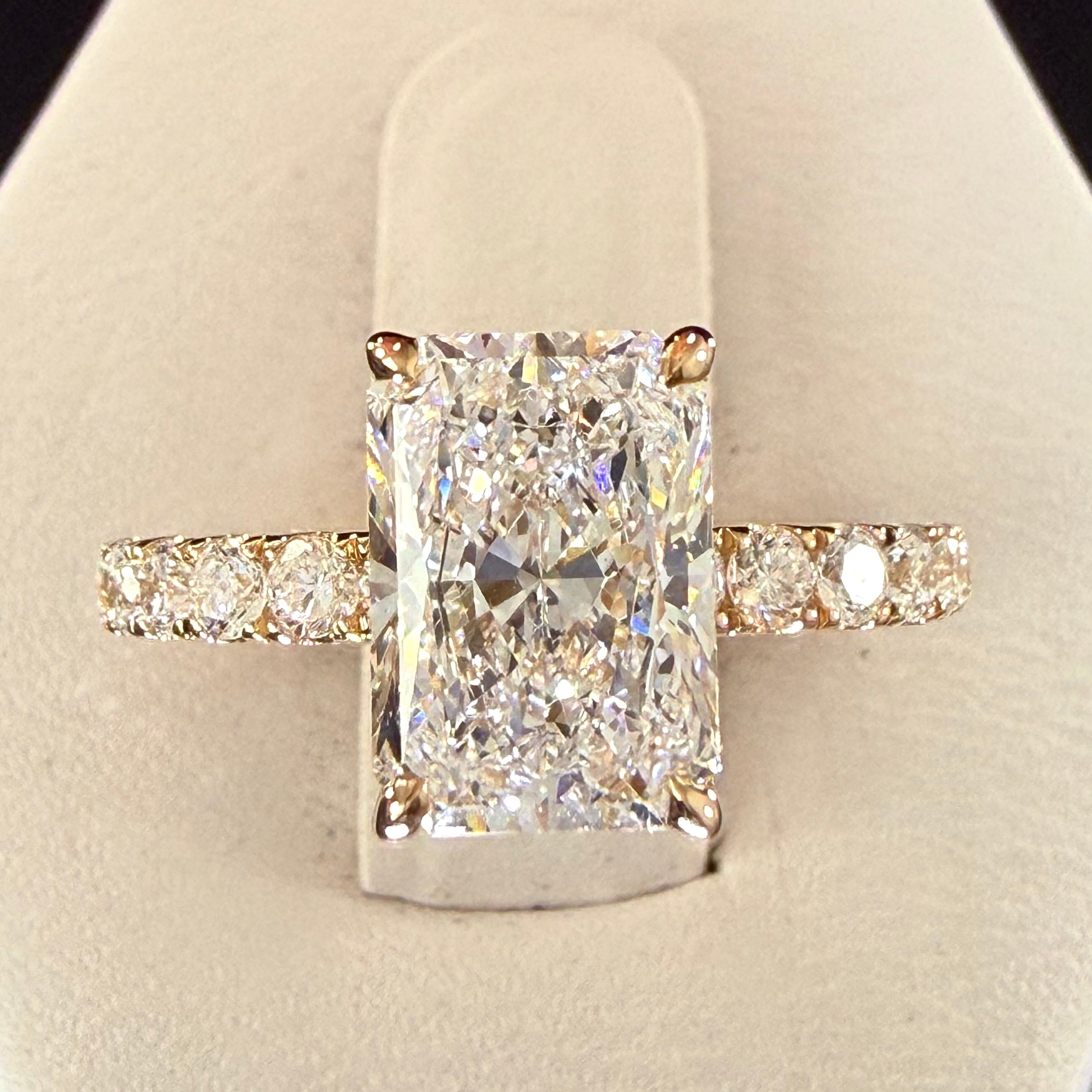 Radiant Cut Lab Grown Diamond Engagement Ring | 2.75ct IGI Certified | 14K Yellow Gold