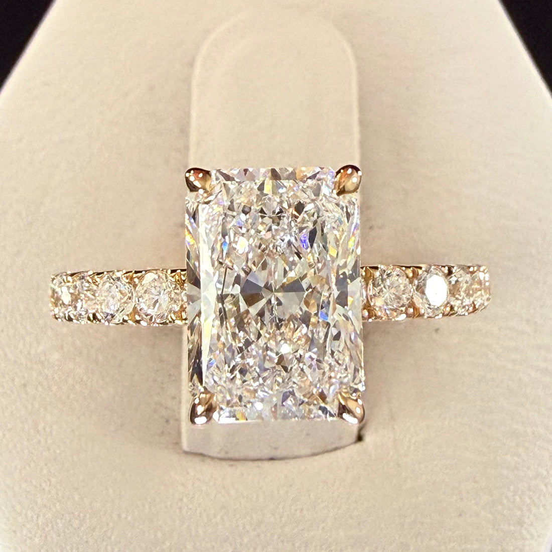 Radiant Cut Lab Grown Diamond Engagement Ring | 2.75ct IGI Certified | 14K Yellow Gold