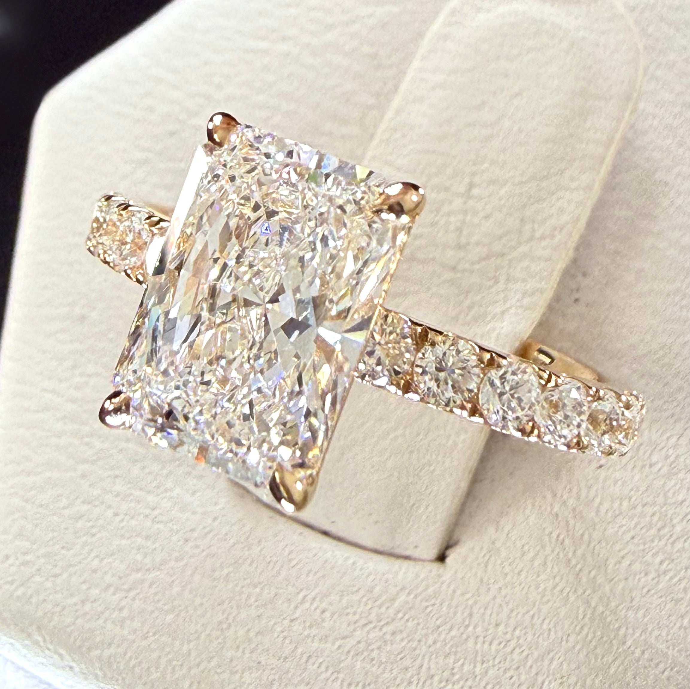 Radiant Cut Lab Grown Diamond Engagement Ring | 2.75ct IGI Certified | 14K Yellow Gold
