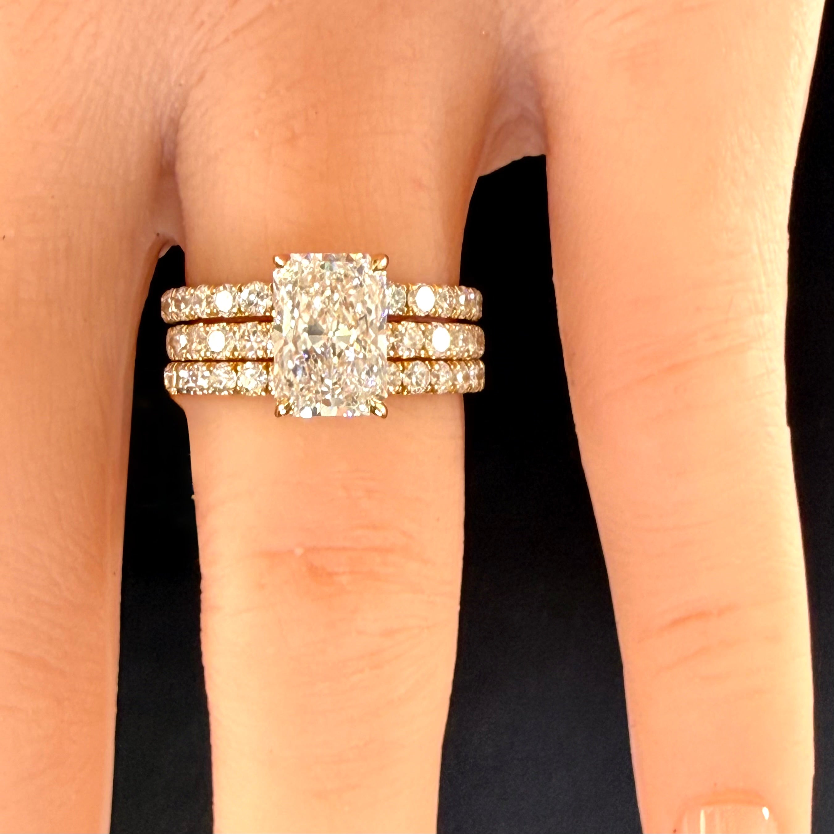 Radiant Cut Lab Grown Diamond Engagement Ring | 2.75ct IGI Certified | 14K Yellow Gold