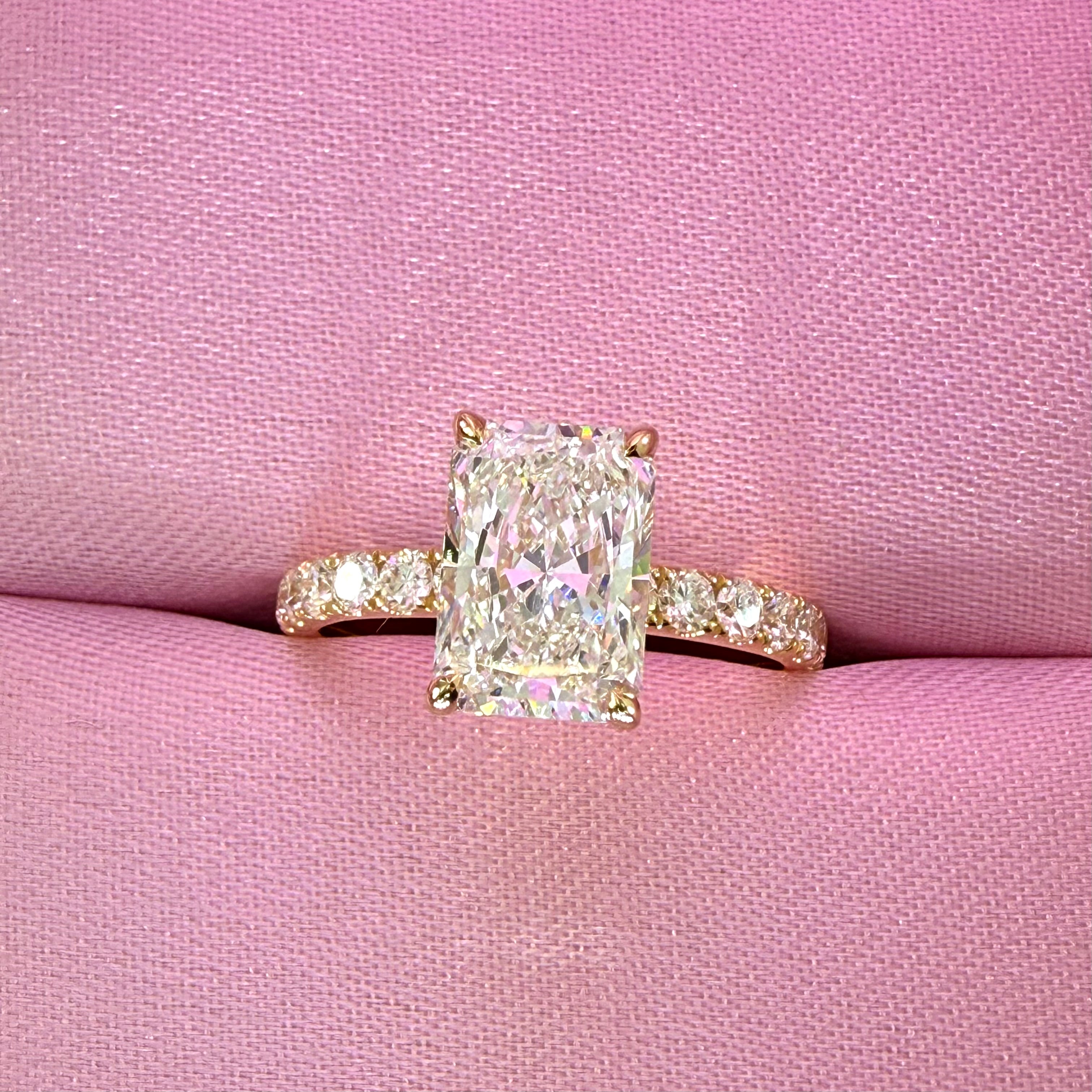 Radiant Cut Lab Grown Diamond Engagement Ring | 2.75ct IGI Certified | 14K Yellow Gold