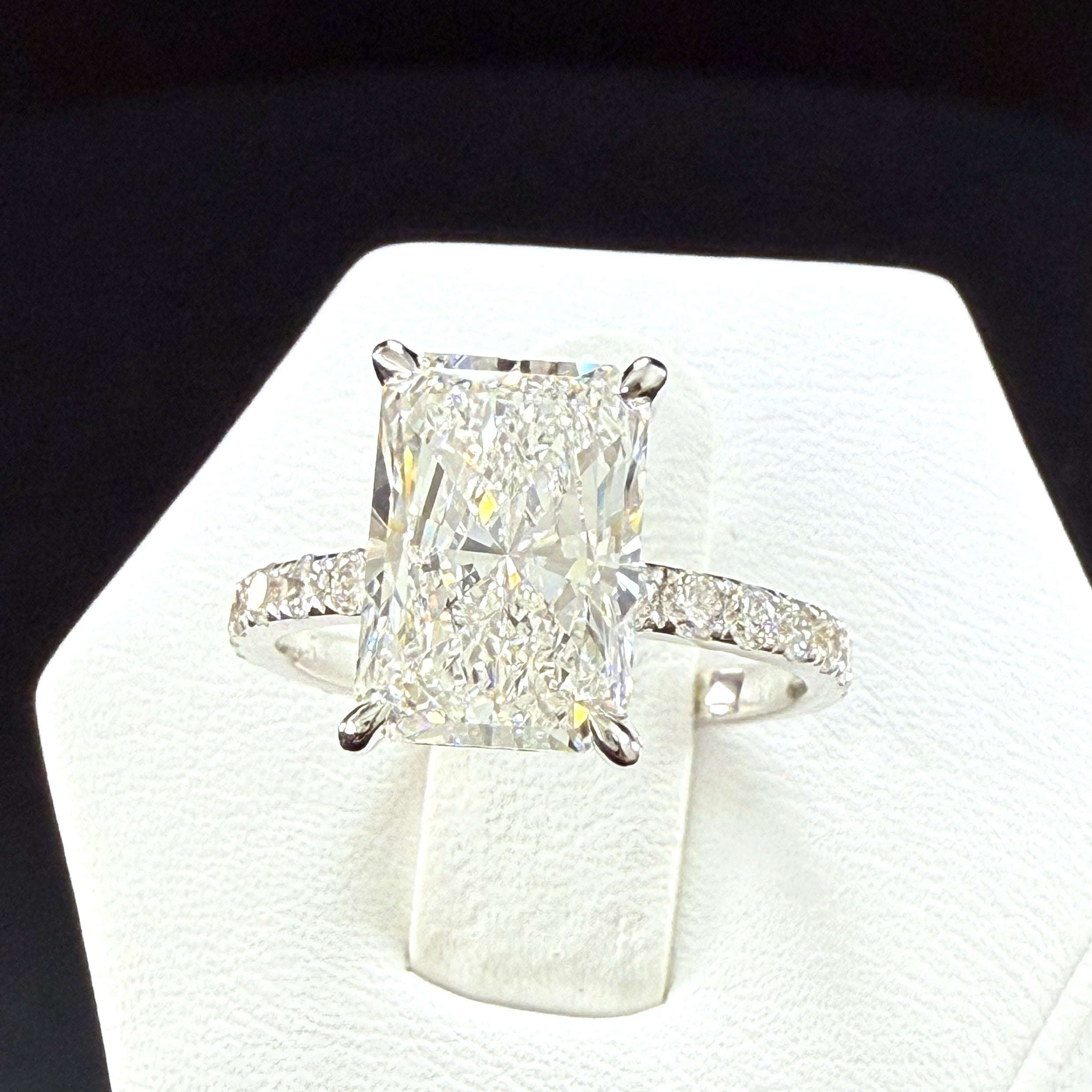 Radiant Cut Lab Grown Diamond Engagement Ring | 3.75ct IGI Certified | 14K White Gold