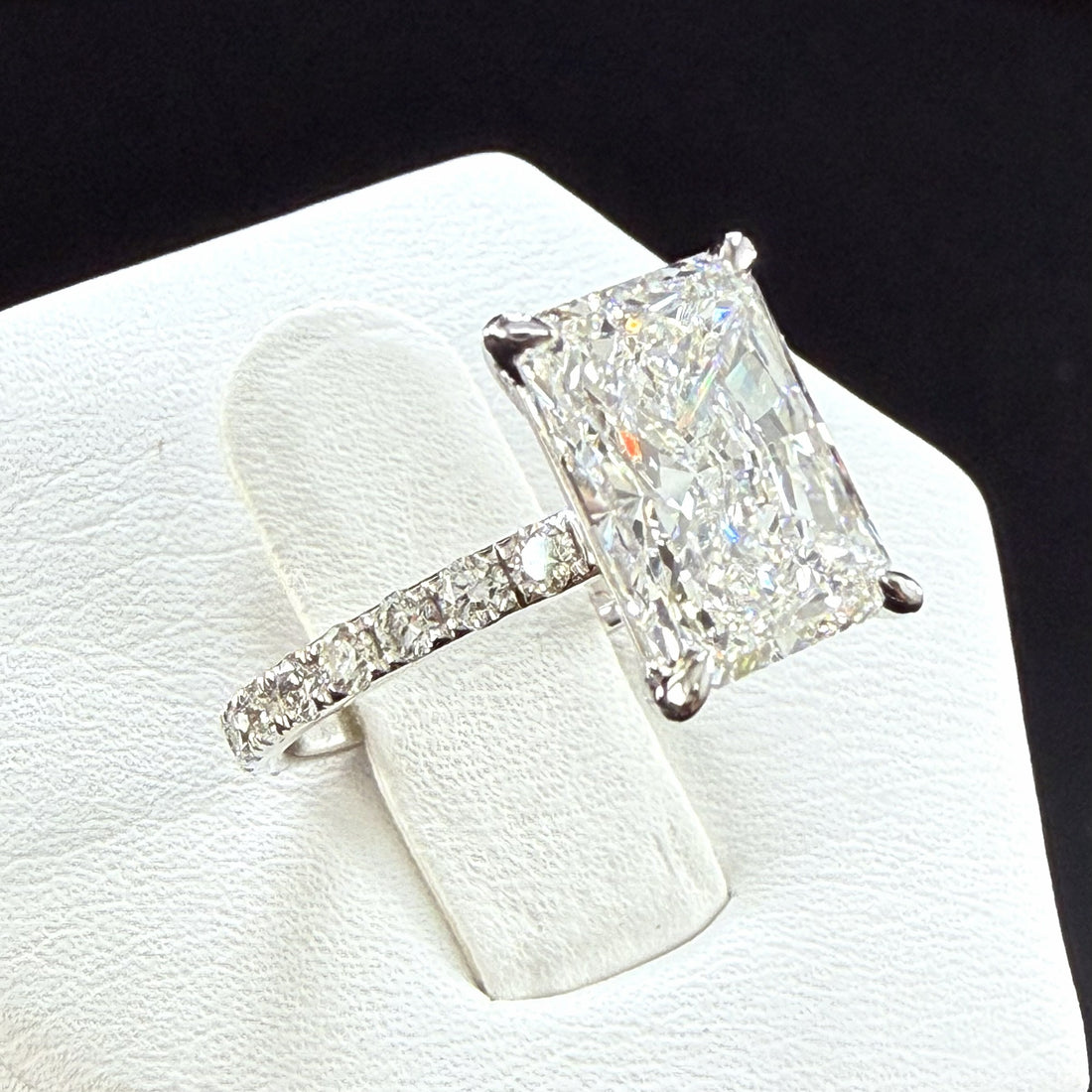 Radiant Cut Lab Grown Diamond Engagement Ring | 3.75ct IGI Certified | 14K White Gold