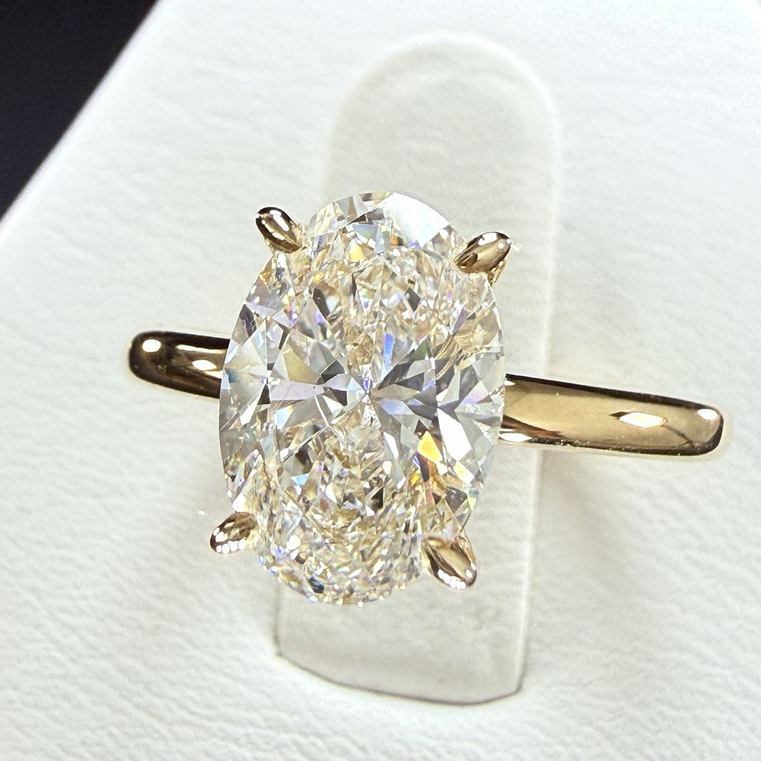 Oval Lab Grown Diamond Engagement Ring | 2ct IGI Certified | 14K Yellow Gold Solitaire