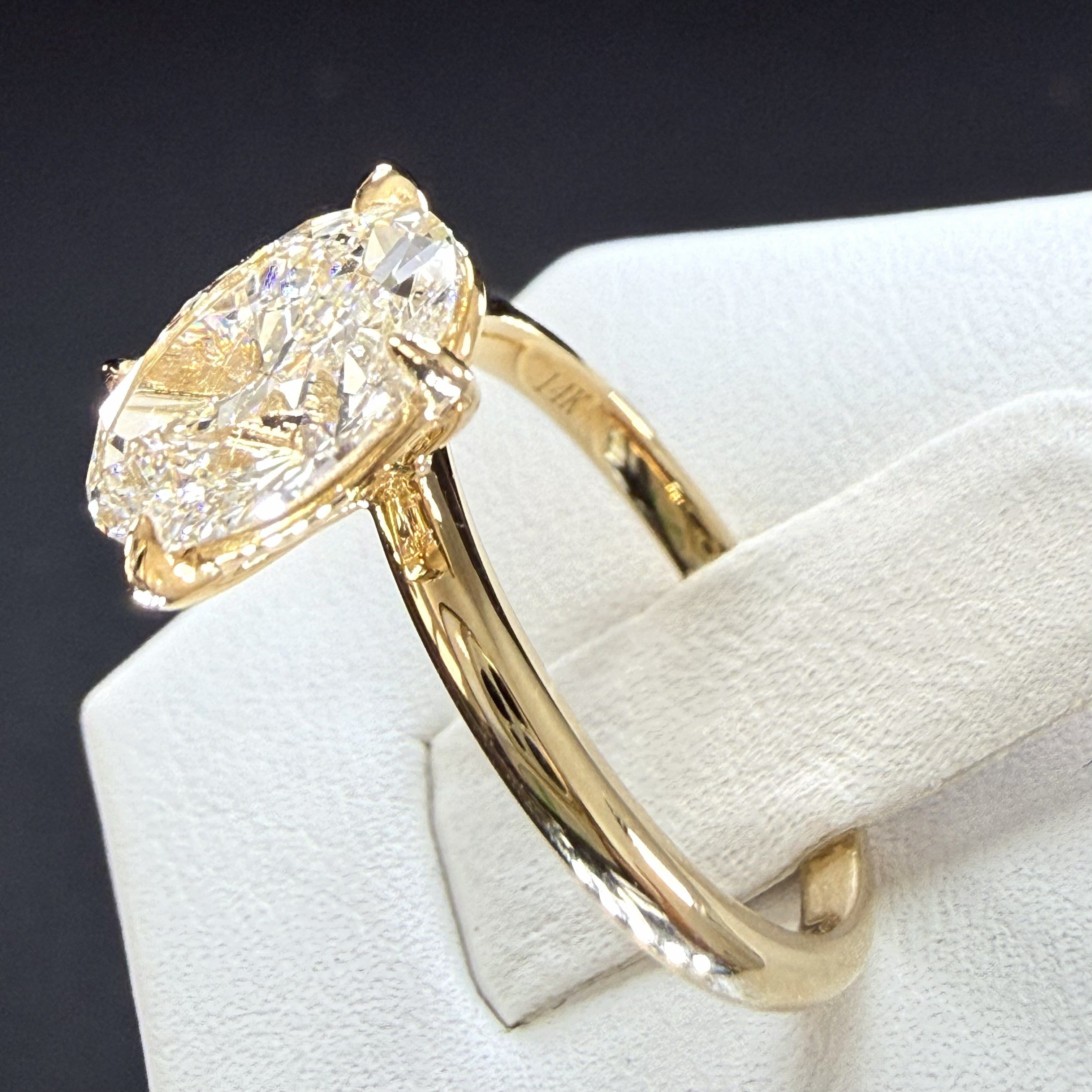 Oval Lab Grown Diamond Engagement Ring | 2ct IGI Certified | 14K Yellow Gold Solitaire