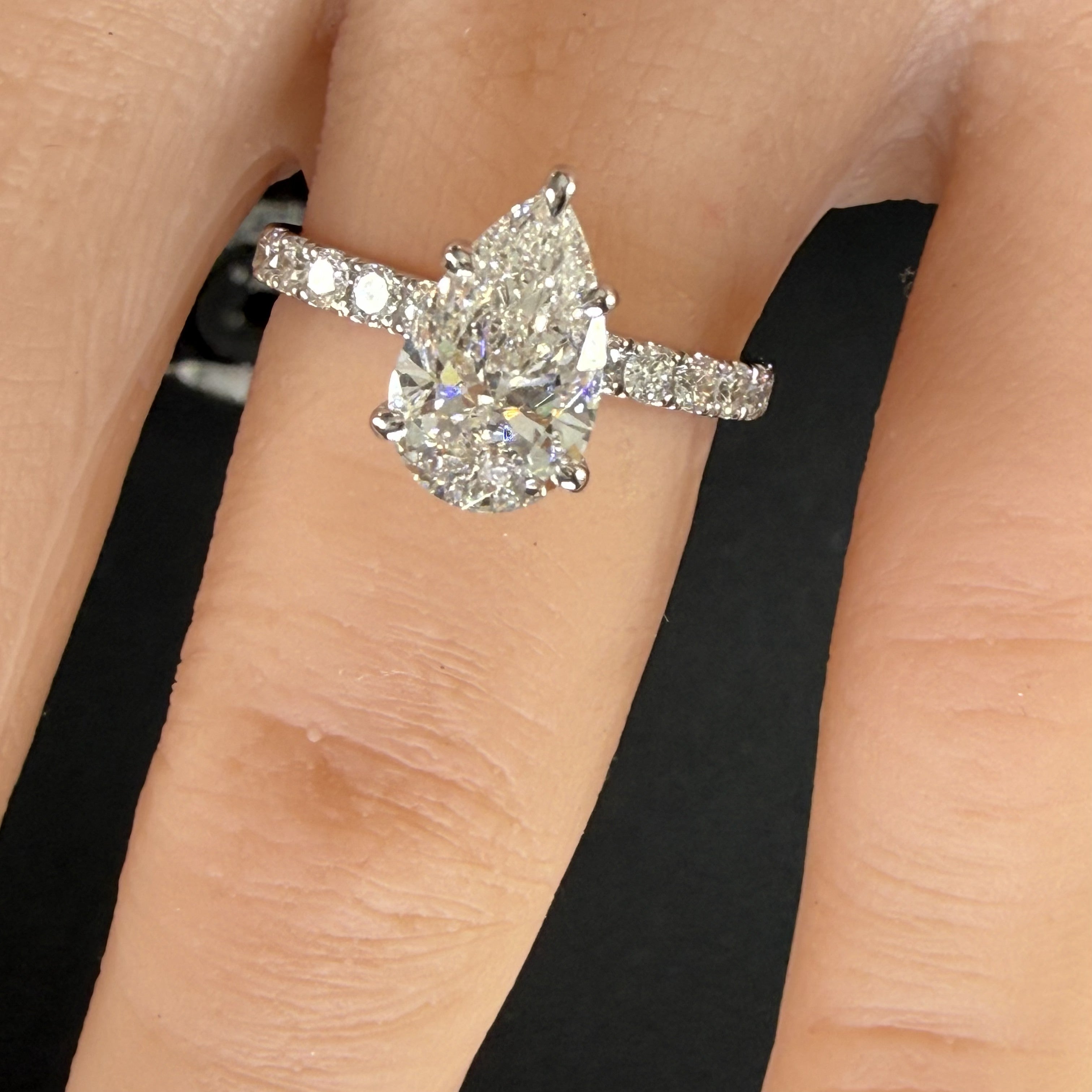 Pear Lab Grown Diamond Engagement Ring | 3.55ct IGI Certified | 14K Yellow Gold