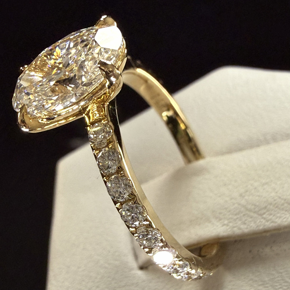 Oval Lab Grown Diamond Engagement Ring | 2.27ct IGI Certified | 14K Yellow Gold