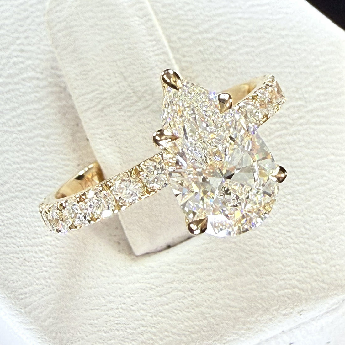 Pear Lab Grown Diamond Engagement Ring | 2.28ct IGI Certified | 14K Yellow Gold