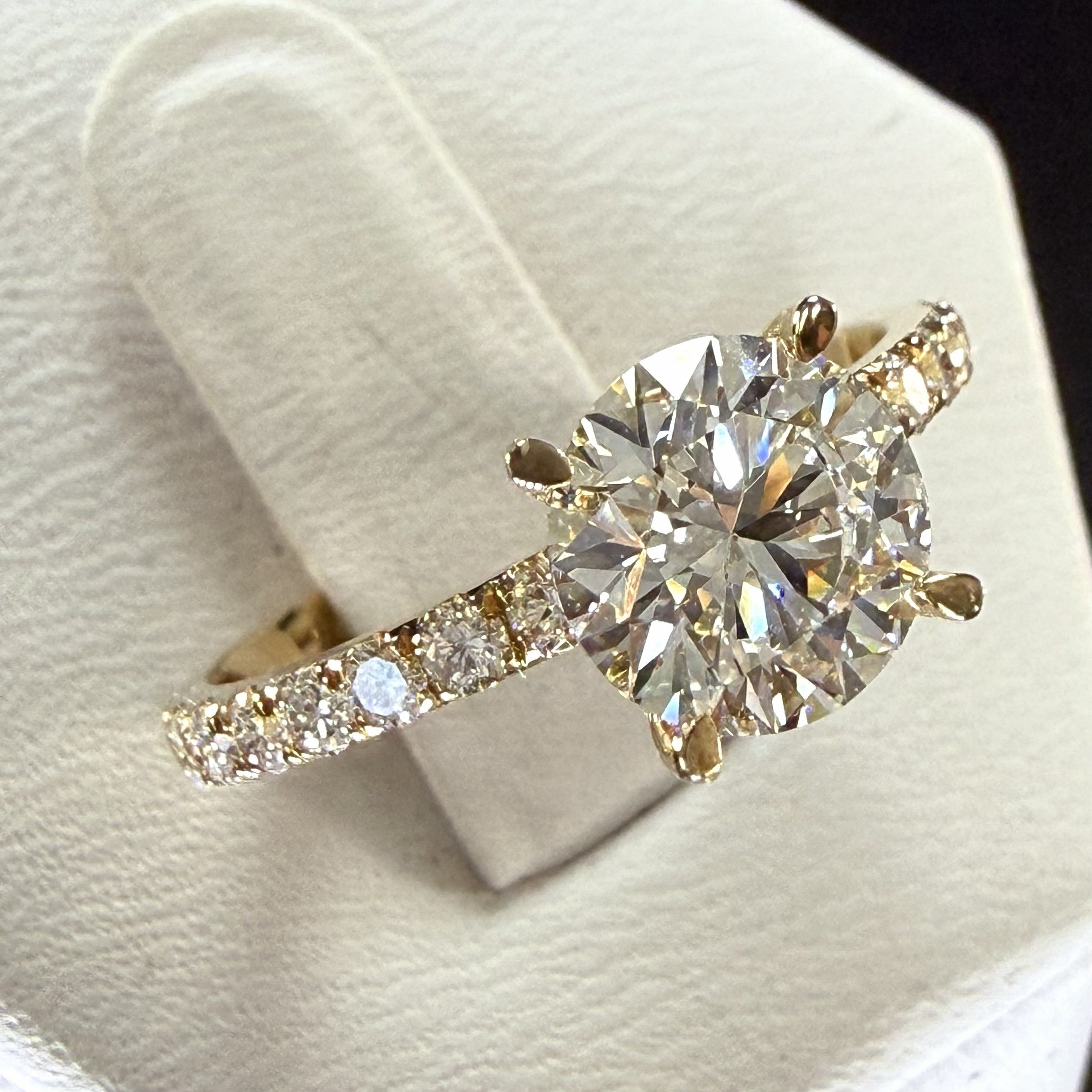 Round Lab Grown Diamond Engagement Ring | 2ct IGI Certified | 14K Yellow Gold