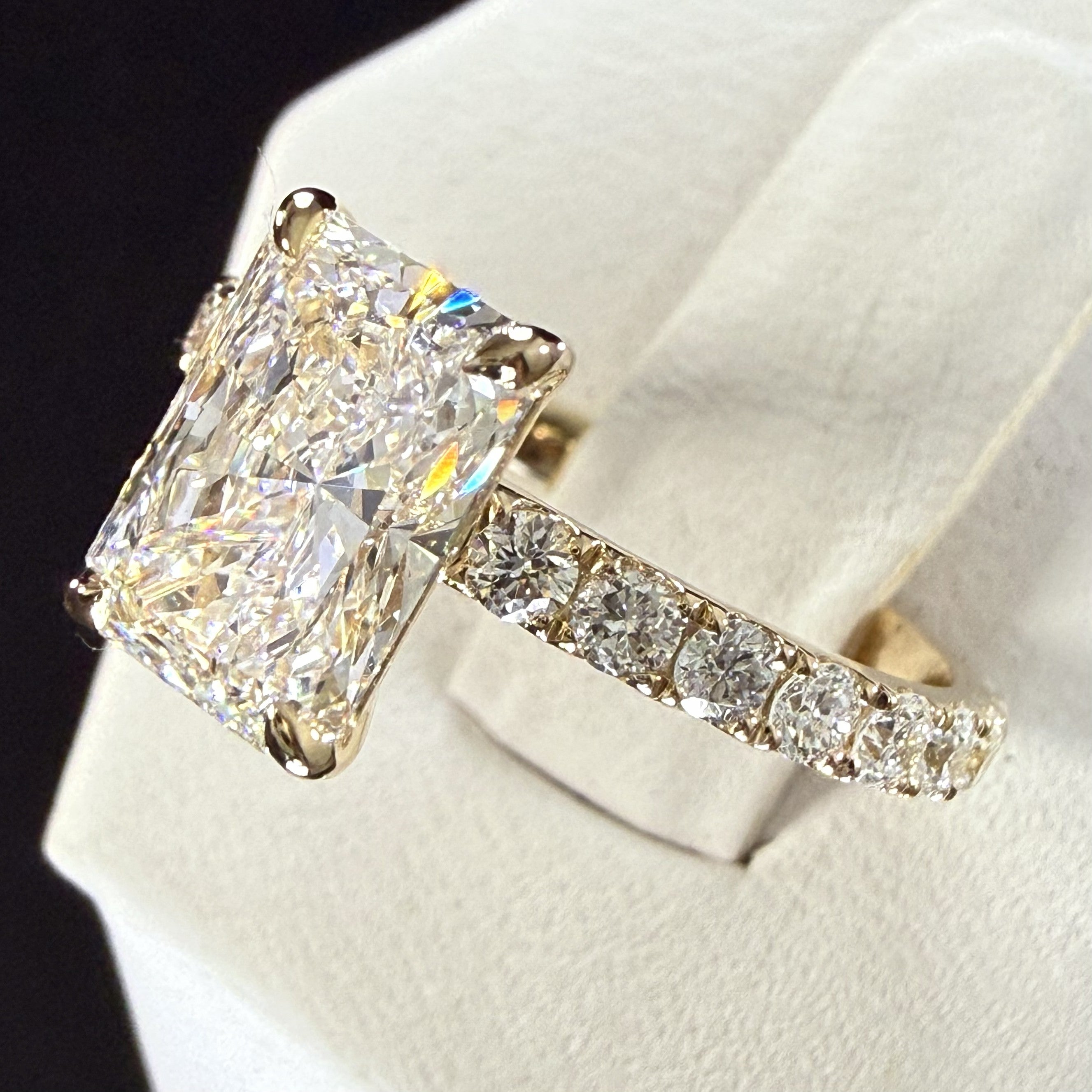 Radiant Cut Lab Grown Diamond Engagement Ring | 2.27ct IGI Certified | 14K Yellow Gold