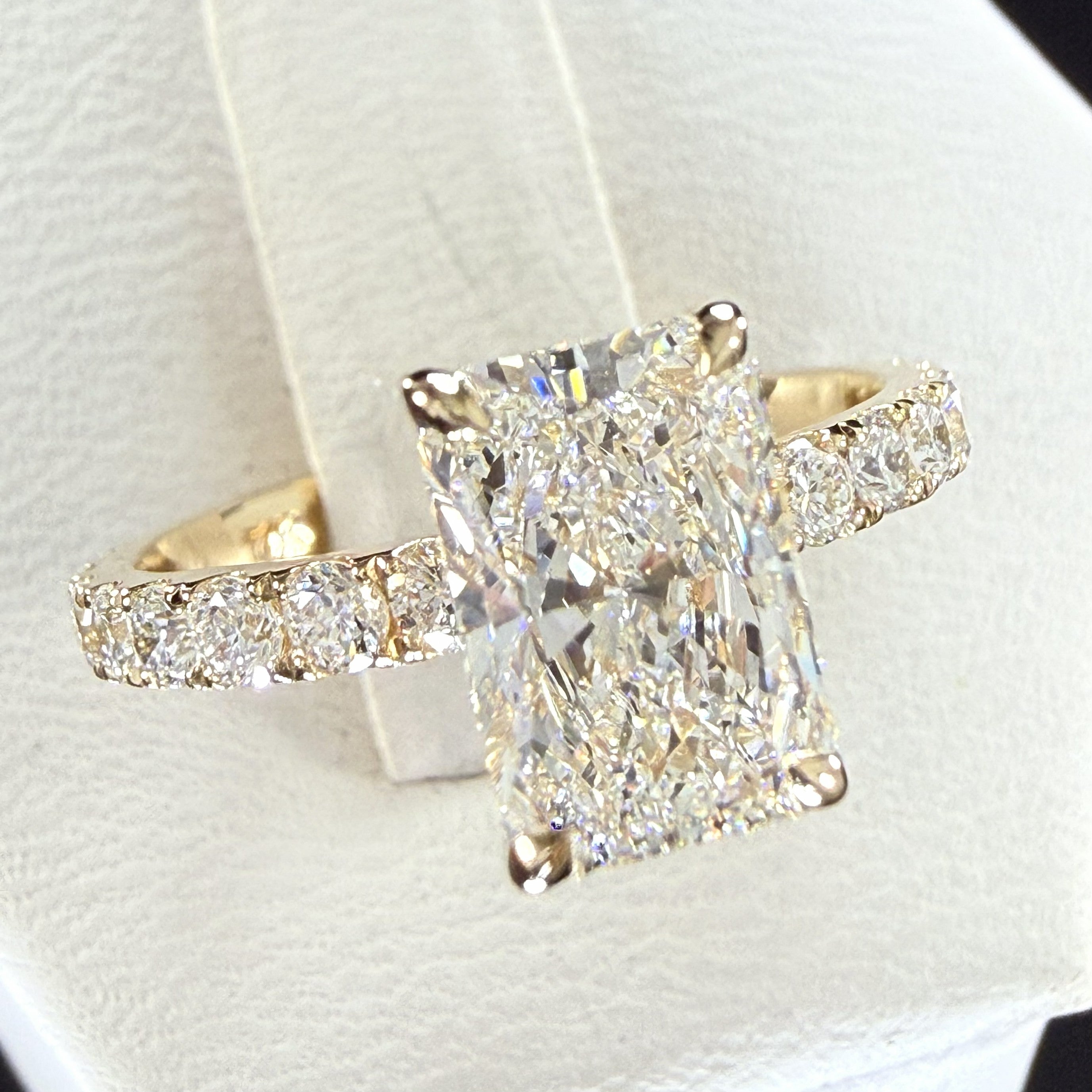 Radiant Cut Lab Grown Diamond Engagement Ring | 2.27ct IGI Certified | 14K Yellow Gold