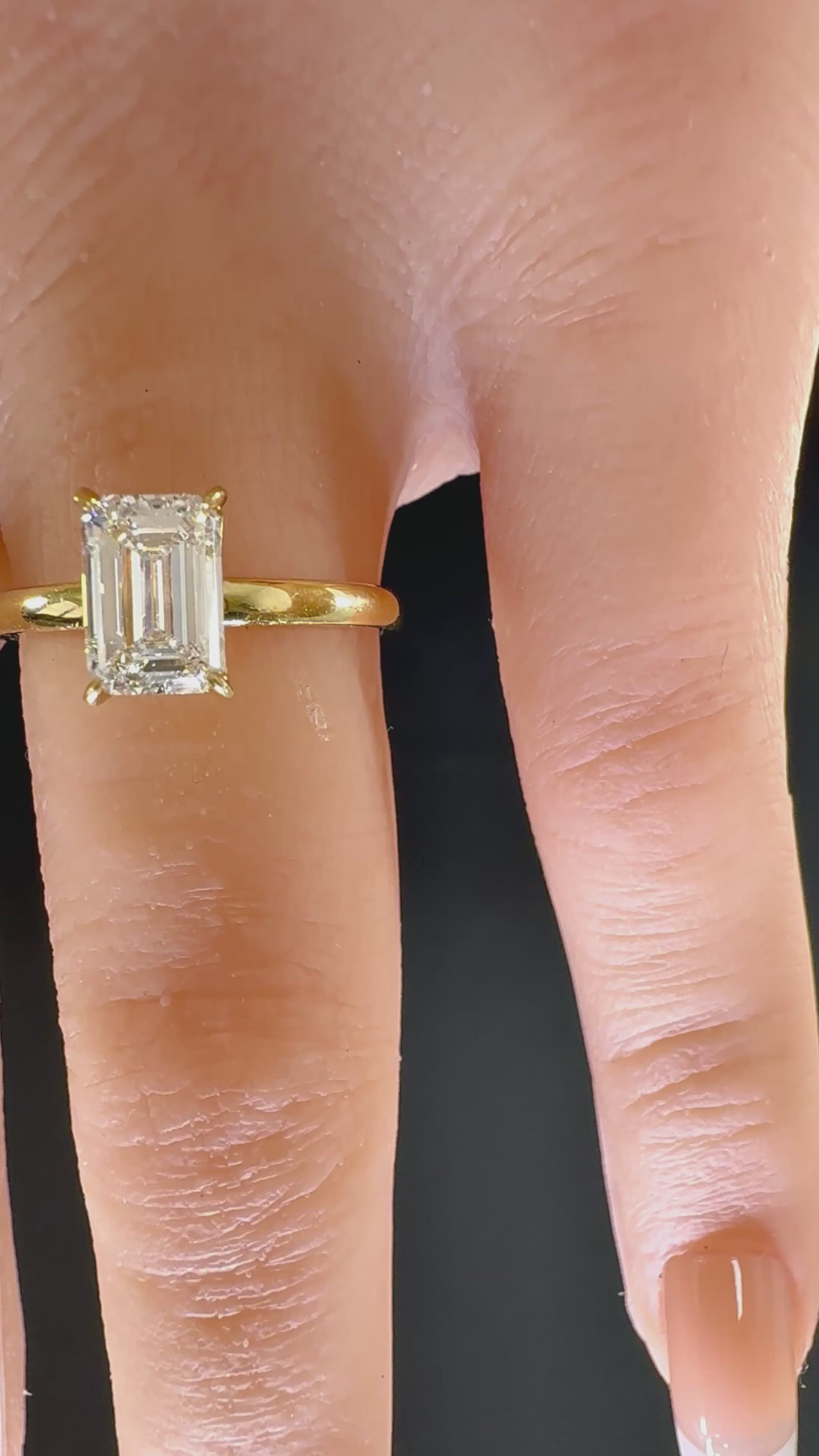 Elongated Emerald Cut Lab Grown Diamond Engagement Ring | 1.5ct IGI Certified | 14K Yellow Gold