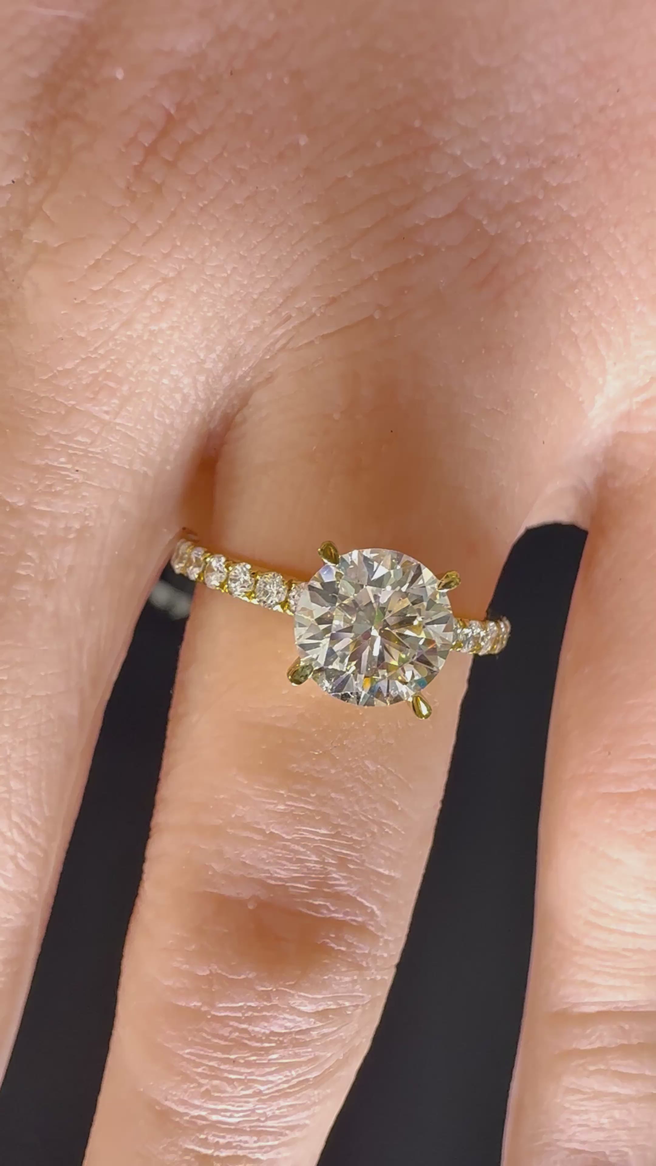 Round Lab Grown Diamond Engagement Ring | 2ct IGI Certified | 14K Yellow Gold
