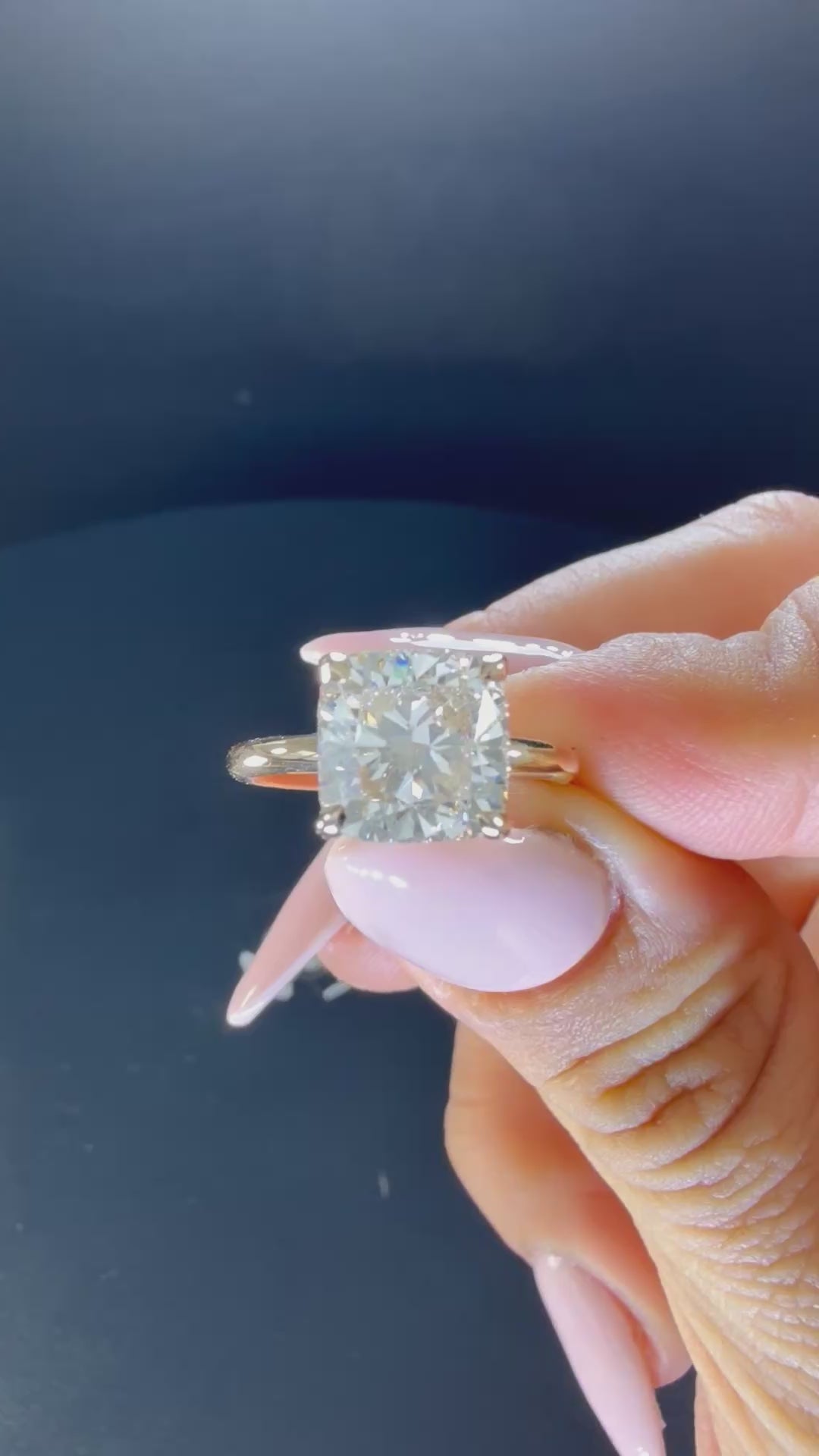 3.00ct Cushion-Cut Lab Diamond Solitaire Engagement Ring | 14K Yellow Gold | D/VS1 IGI Certified
