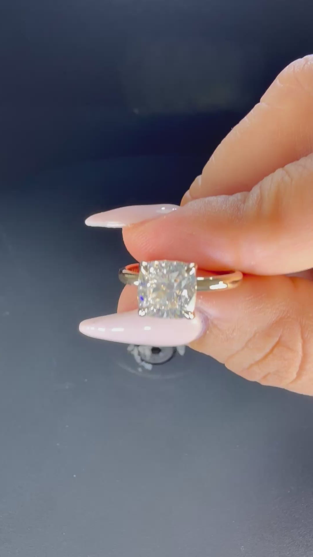 2ct Cushion Lab Diamond Solitaire Engagement Ring | D/VS1 IGI | 14K Yellow Gold