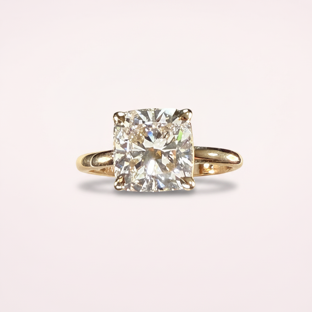 Radiant solitaire straight-on product photo